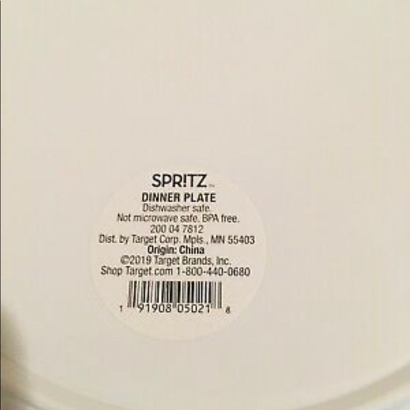 Yellow Melamine Dinner Plates Set of Four - Picture 4 of 5